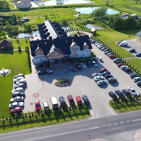 Hotel Restauracja Lorenzo Stopnica Dış mekan fotoğraf