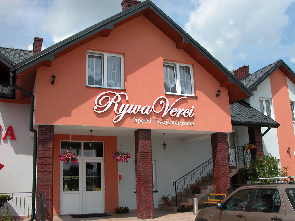 Hotel Restauracja Lorenzo Stopnica Dış mekan fotoğraf